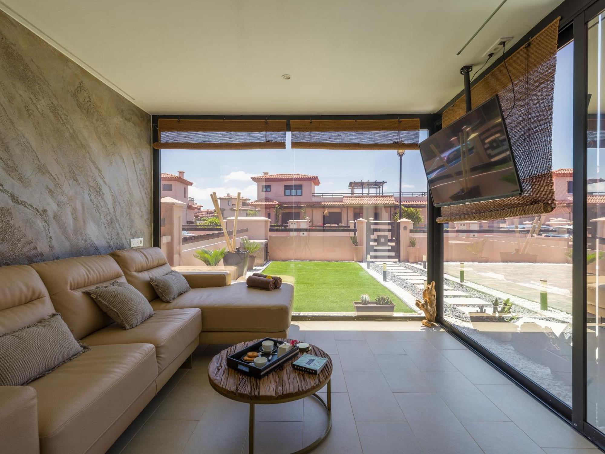 Giraud I - Luxurious Secluded Villa Next To The Sea Lajares Esterno foto