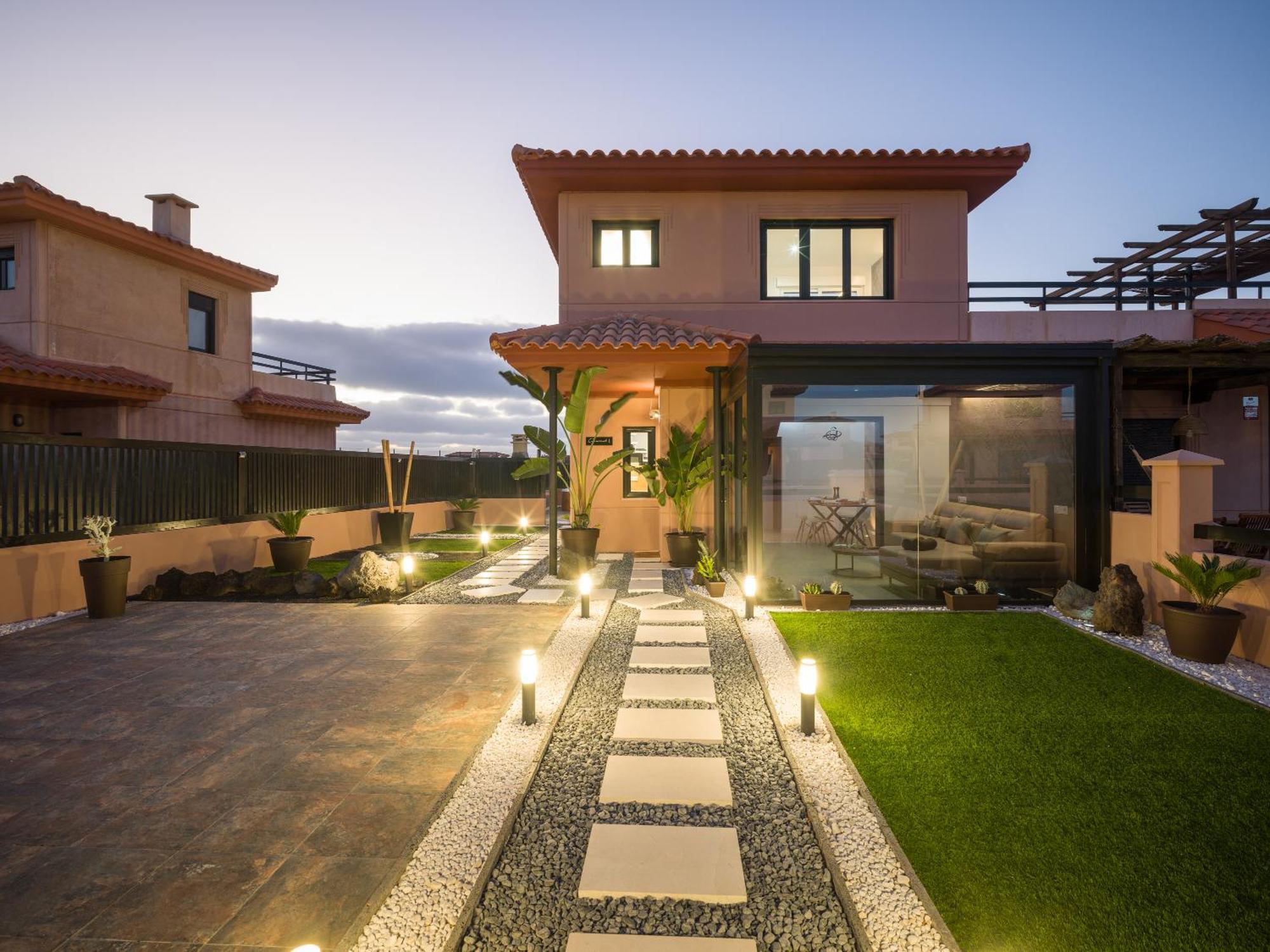 Giraud I - Luxurious Secluded Villa Next To The Sea Lajares Esterno foto